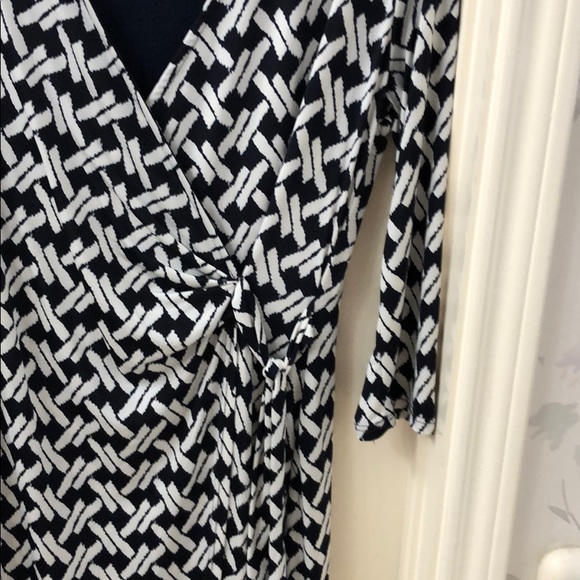 Navy and white faux wrap dress - Picture 2 of 5